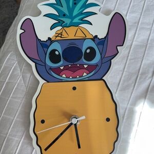 Stitch clock